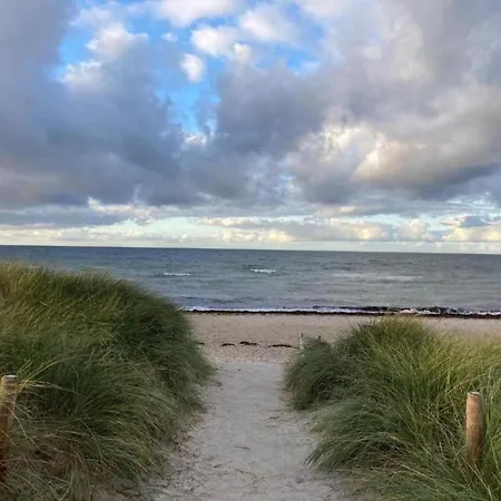 In Mit Meeresstrand, Cleaning Included Apartment